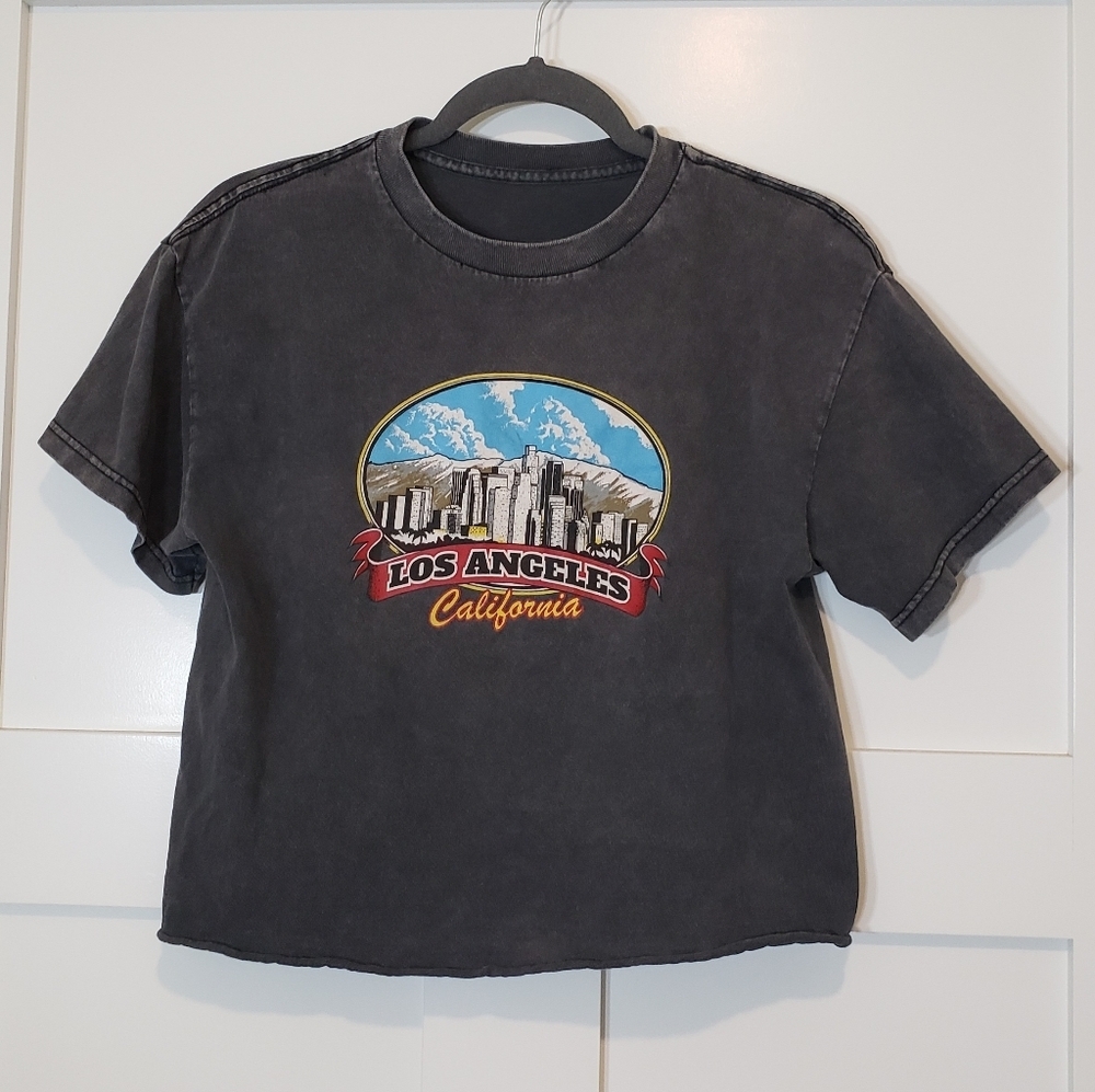 Los Angeles Graphic T Shirt Cropped  Faded Black Charcoal Size Medium Ra…